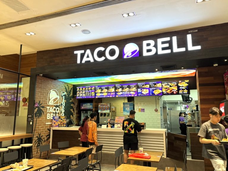 Is Taco Bell Open on Christmas Day? (December 2023)