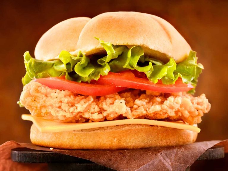 When Does Chick Fil A Serve Lunch? (Updated February 2024)